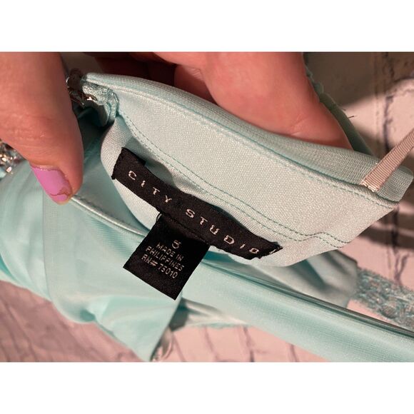City Studio Formal Dress Size 5 Light Turquoise Bead Detail One Shoulder - Picture 7 of 14